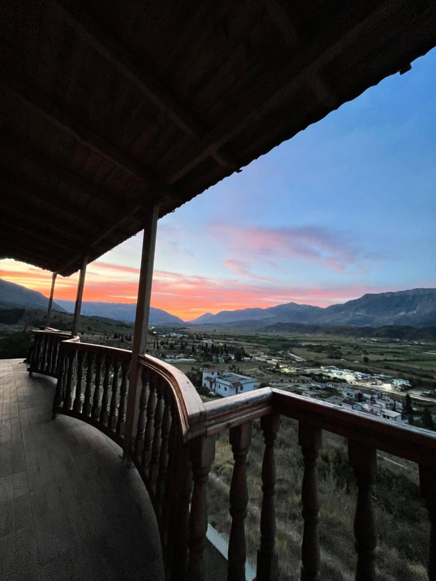 Gjirokastër Elsa'S Villa מראה חיצוני תמונה