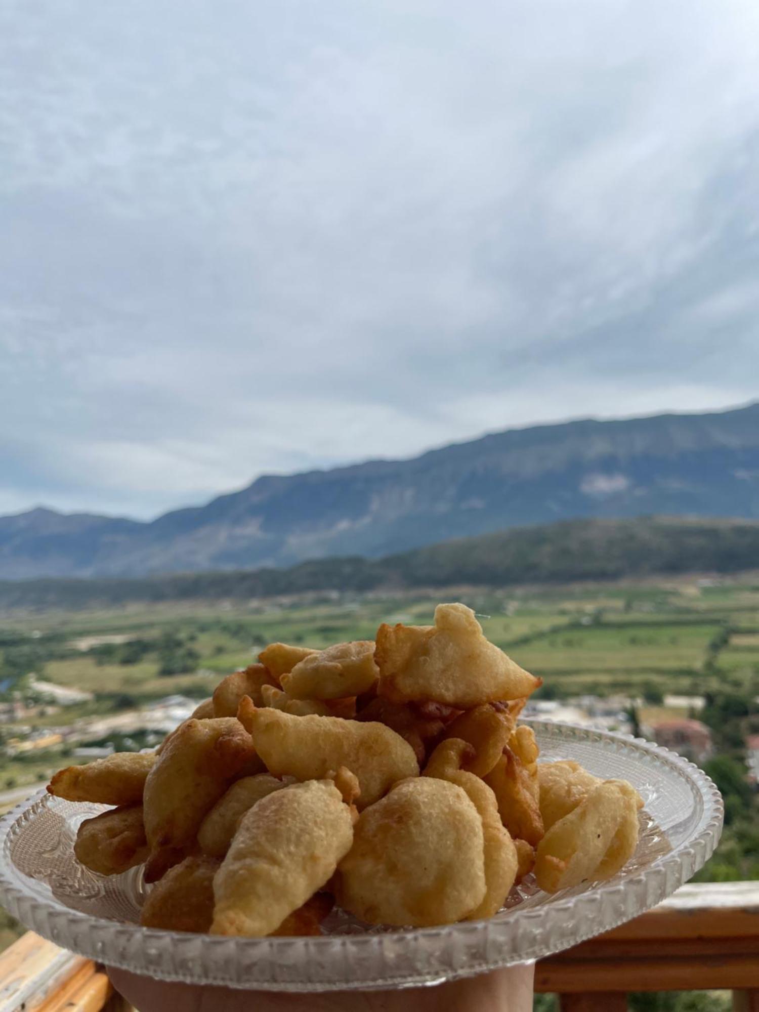Gjirokastër Elsa'S Villa מראה חיצוני תמונה