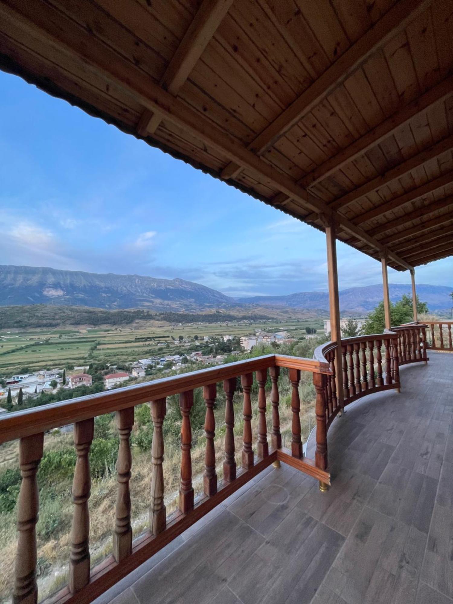 Gjirokastër Elsa'S Villa מראה חיצוני תמונה